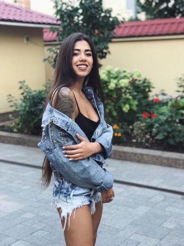 Проститутка Амина